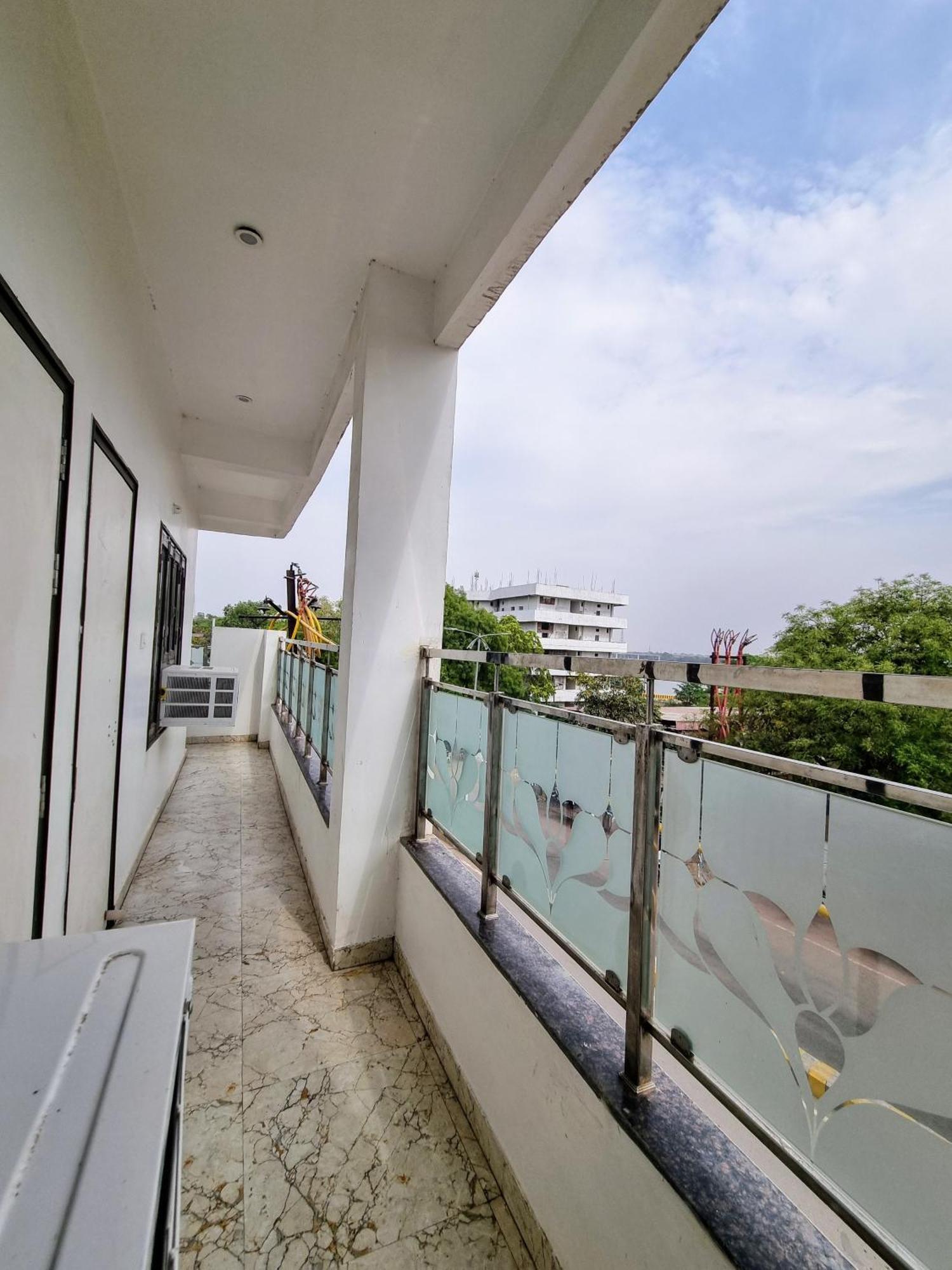 Hotel Sangam View Prayagraj Bagian luar foto