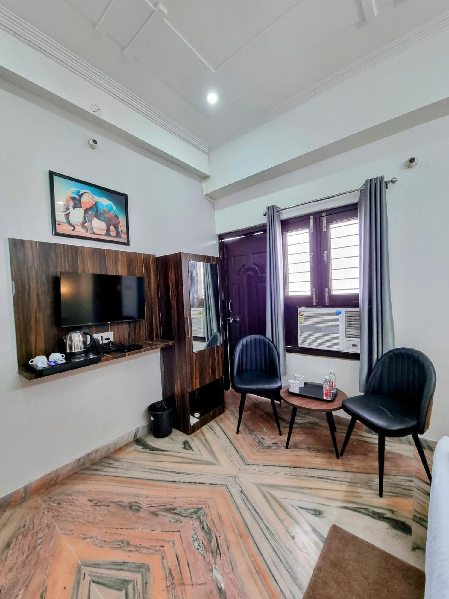 Hotel Sangam View Prayagraj Bagian luar foto