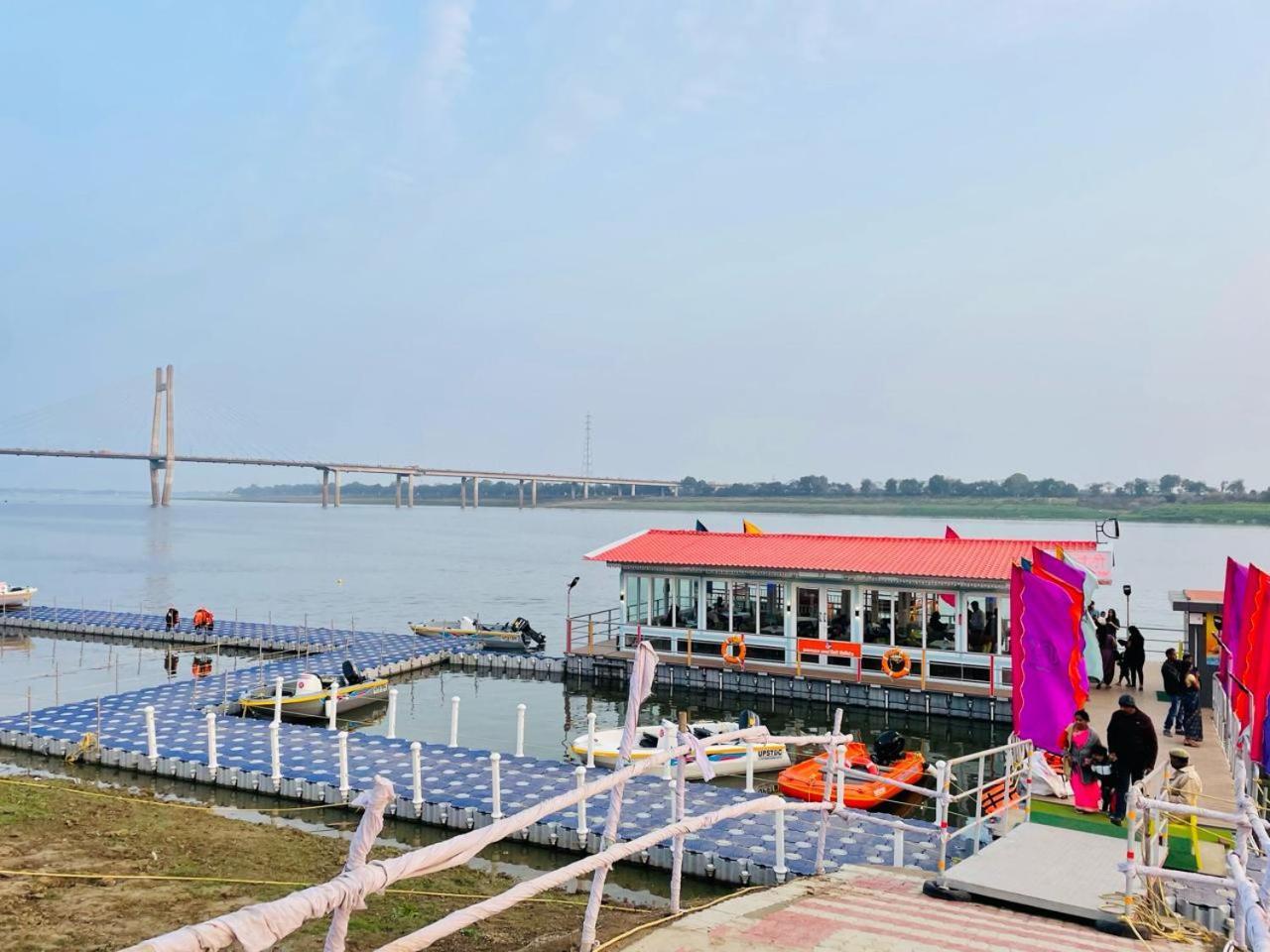 Hotel Sangam View Prayagraj Bagian luar foto