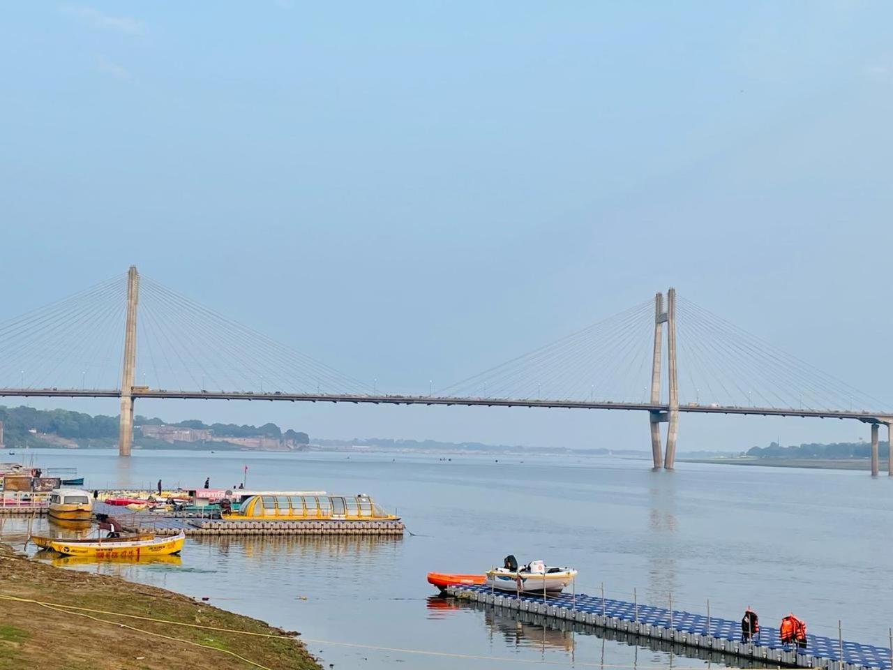 Hotel Sangam View Prayagraj Bagian luar foto