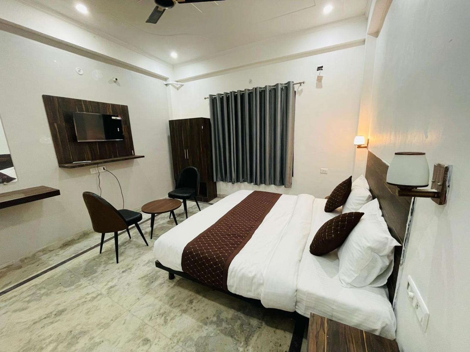 Hotel Sangam View Prayagraj Bagian luar foto